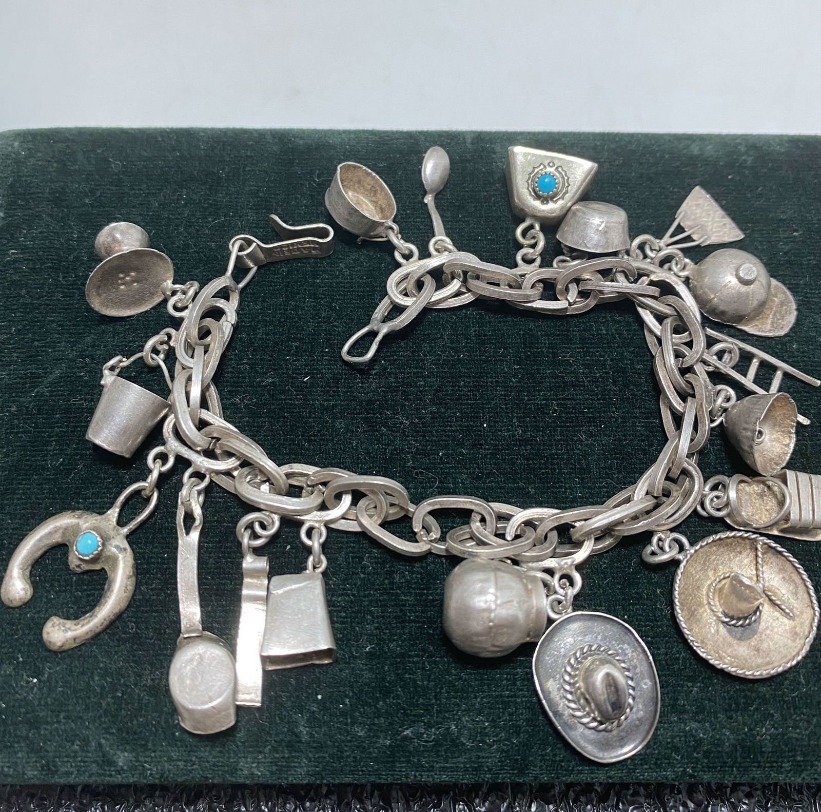 STERLING MEXICO TURQUOISE 18 CHARM BRACELET (1 of 4)