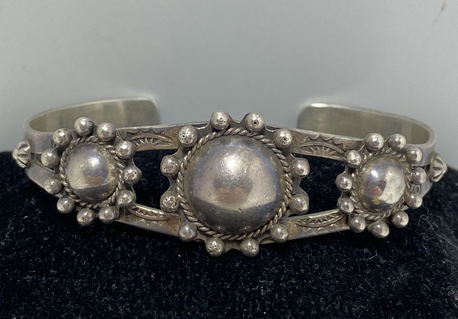 STERLING NATIVE AMERICAN CONCHO BRACELET (1 of 5)