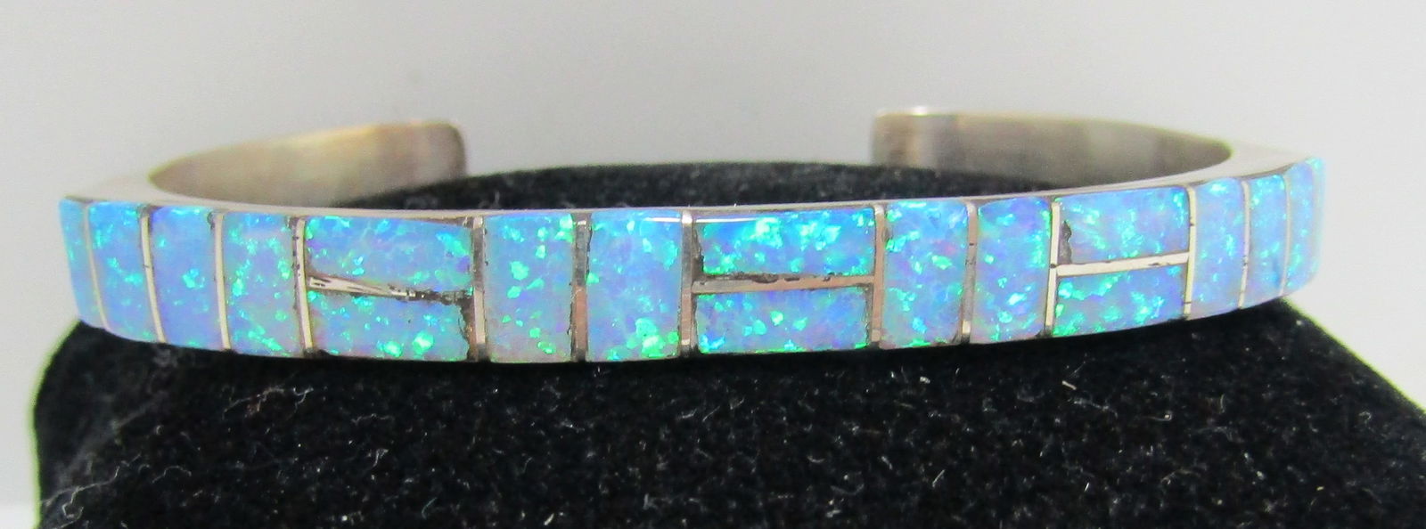 SIGNED OPAL ZUNI CUFF BRACELET STERLING SILVER (1 of 4)