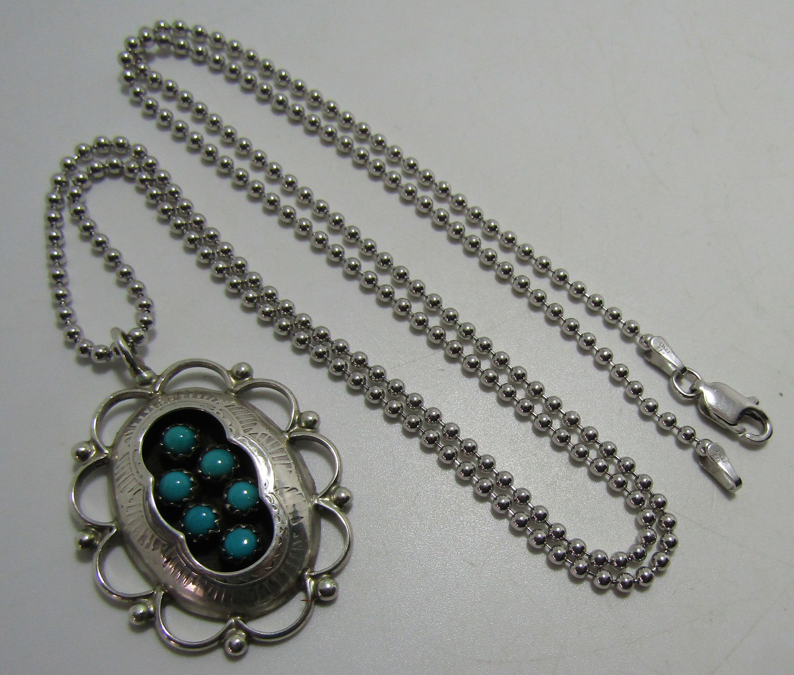 "PL" SNAKE EYE TURQUOISE NECKLACE STERLING SILVER (1 of 3)