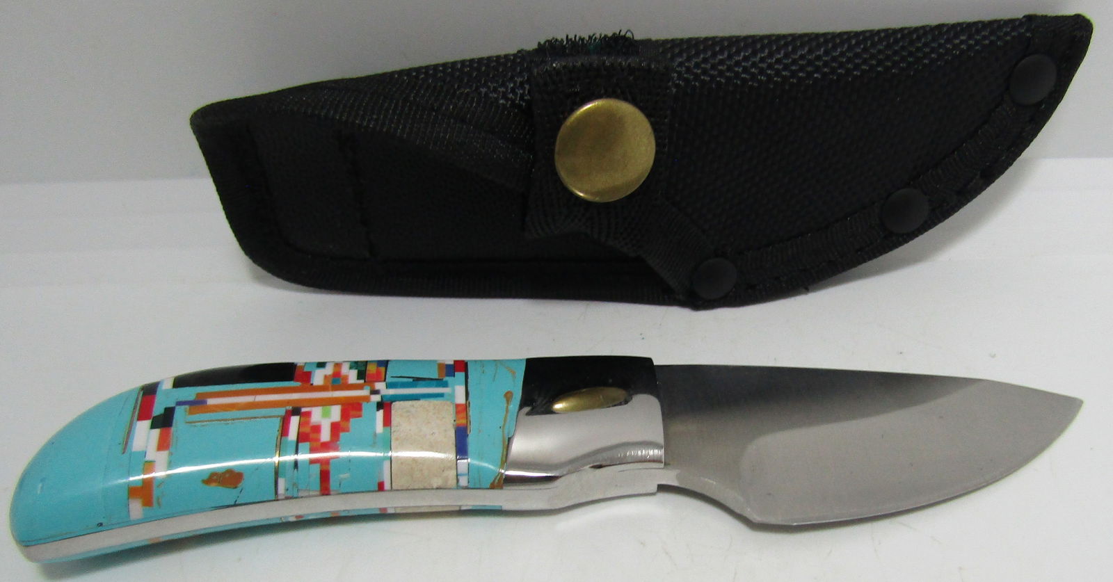 TURQUOISE SKINNING KNIFE W SHEATH (1 of 5)