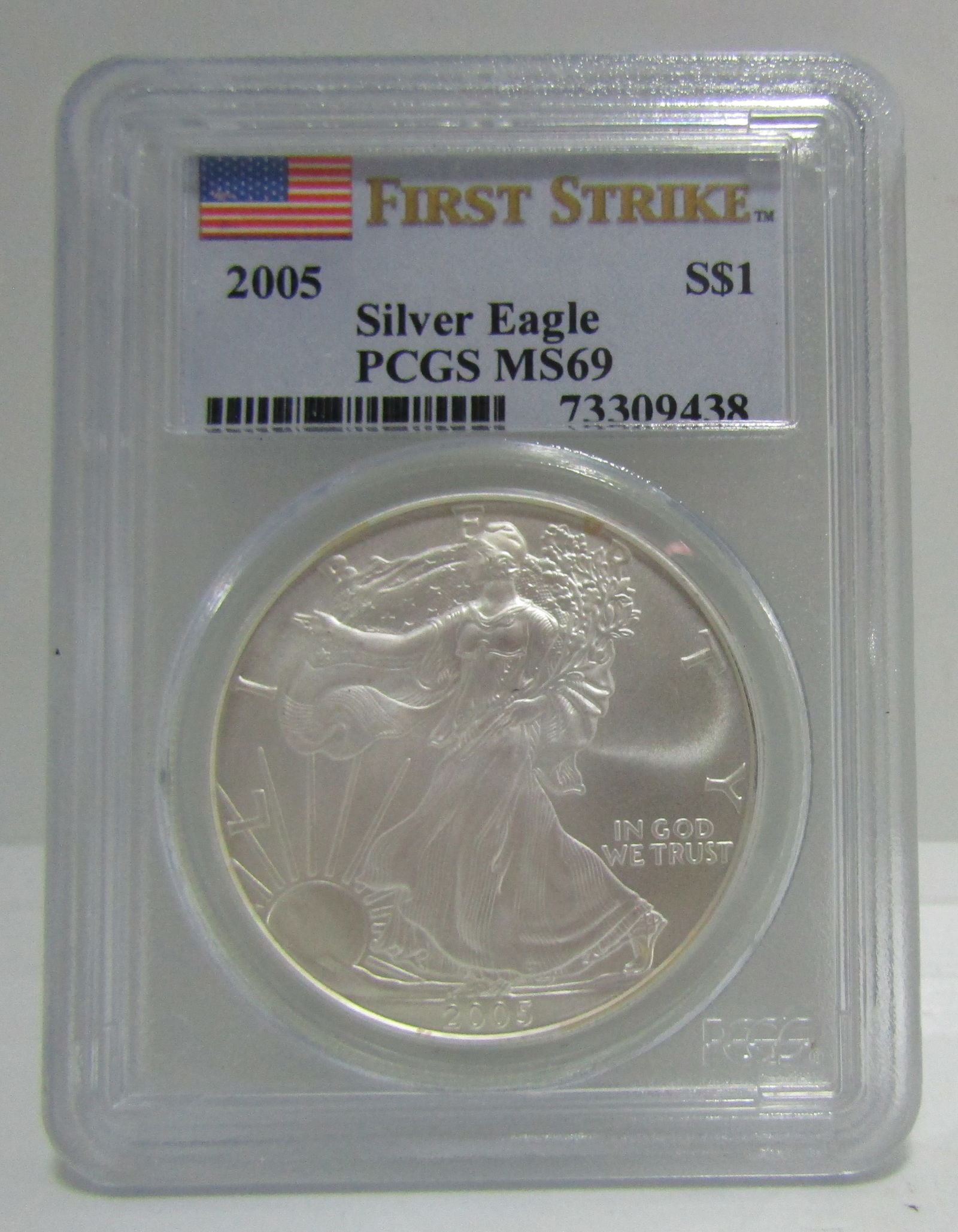 2005 SILVER EAGLE US COIN MS 69 (1 of 2)