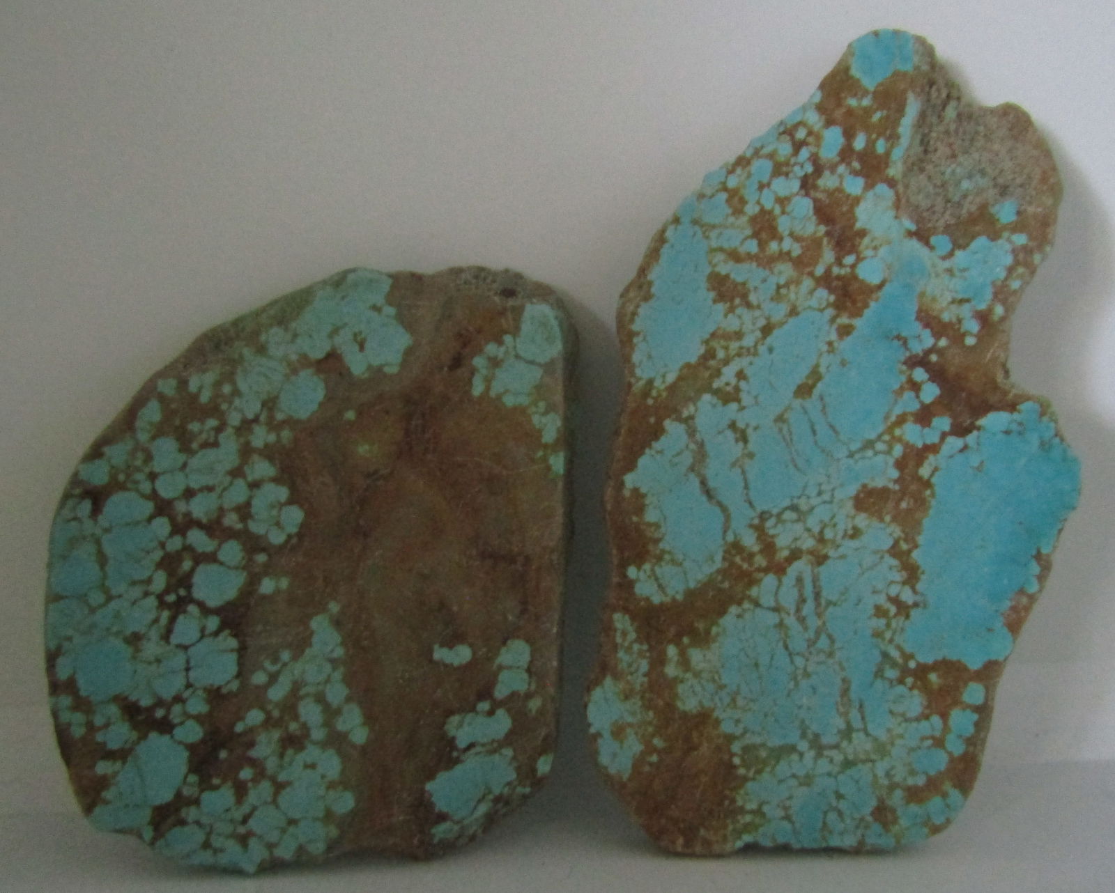 2 TURQUOISE ROUGH SLABS NUMBER 8 MINE 175 GRAMS (1 of 3)