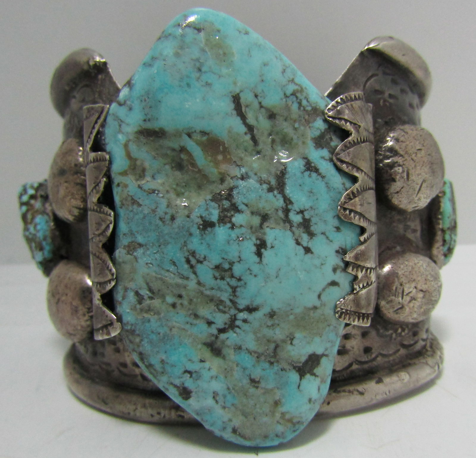 152 GRAM "WD" TURQUOISE BRACELET STERLING SILVER (1 of 5)