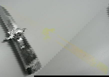 LARGE SWITCHBLADE STAG LEVERLETTO KNIFE: 9 1/2 INCH KNIFE WITH 4 INCH BLADE. HAS ANTLER STAG GRIPS WITH BRASS BOLSTERS. AUTOMATIC. EXCELLENT CONDITION. USA SHIPPING $5 NO INTERNATIONAL SHIPPING OUTSIDE THE USA.