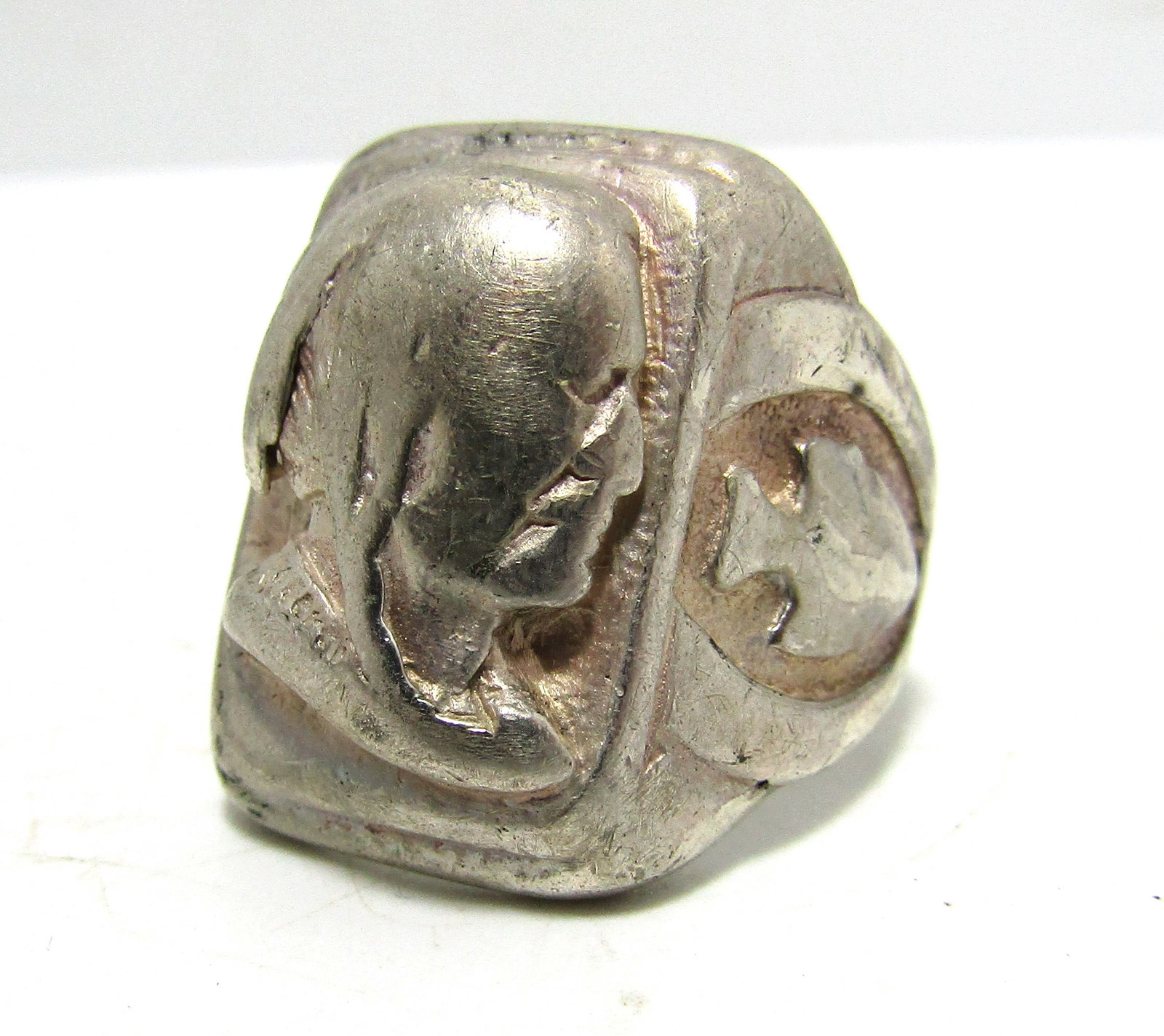 SIZE 10 UNIQUE NAVAJO CHIEF STERLING RING (1 of 5)