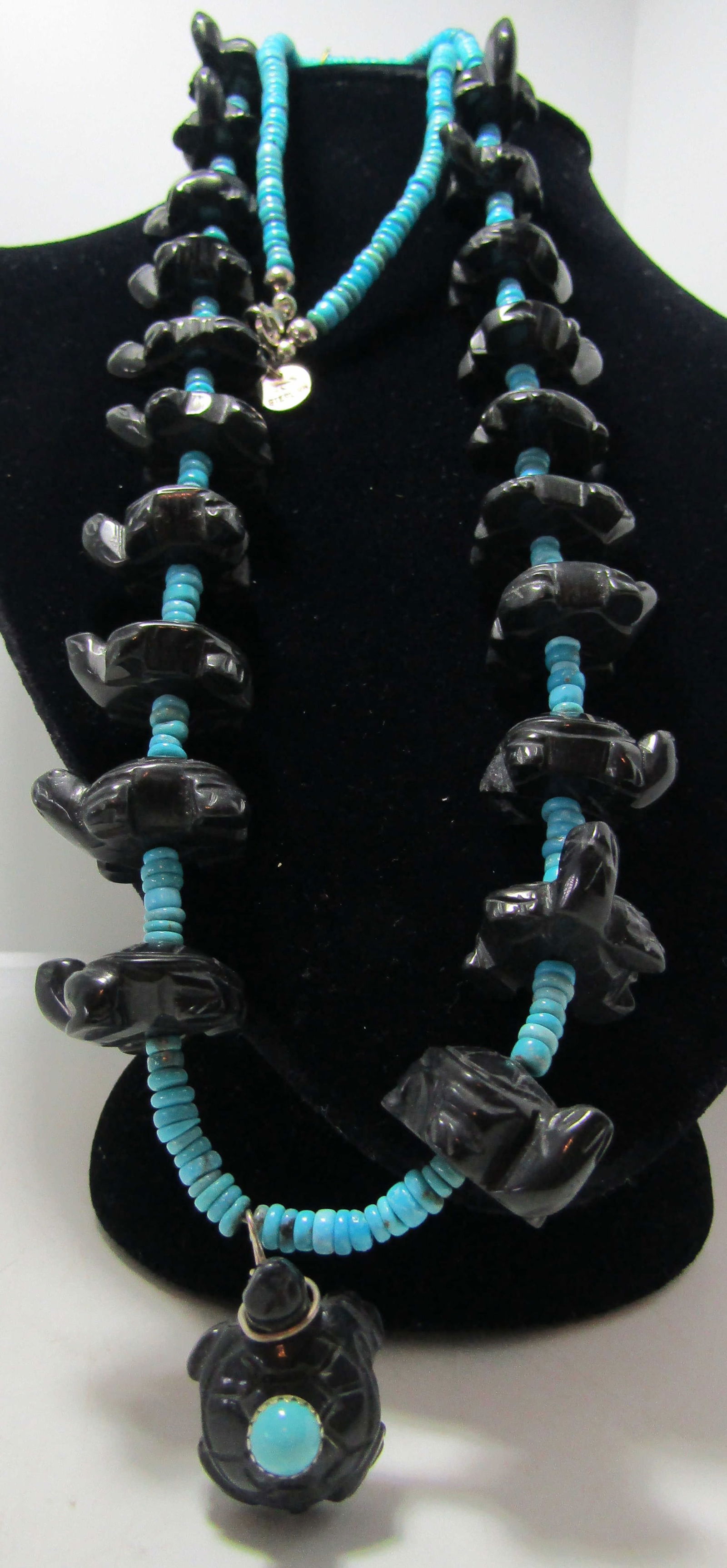 34" HALLMARK TURTLE FETISH TURQUOISE BEAD NECKLACE (1 of 5)