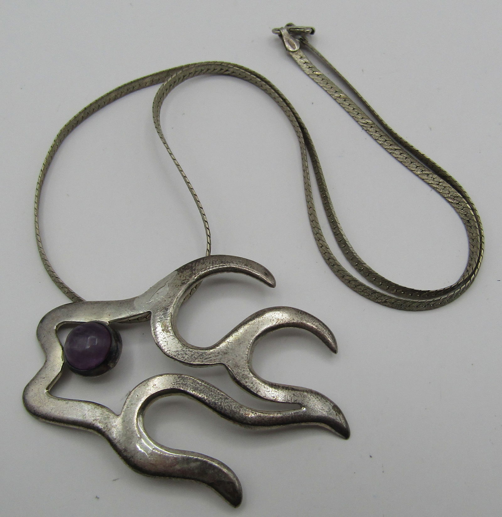 TAXCO AMETHYST FISH NECKLACE STERLING SILVER MCM (1 of 3)