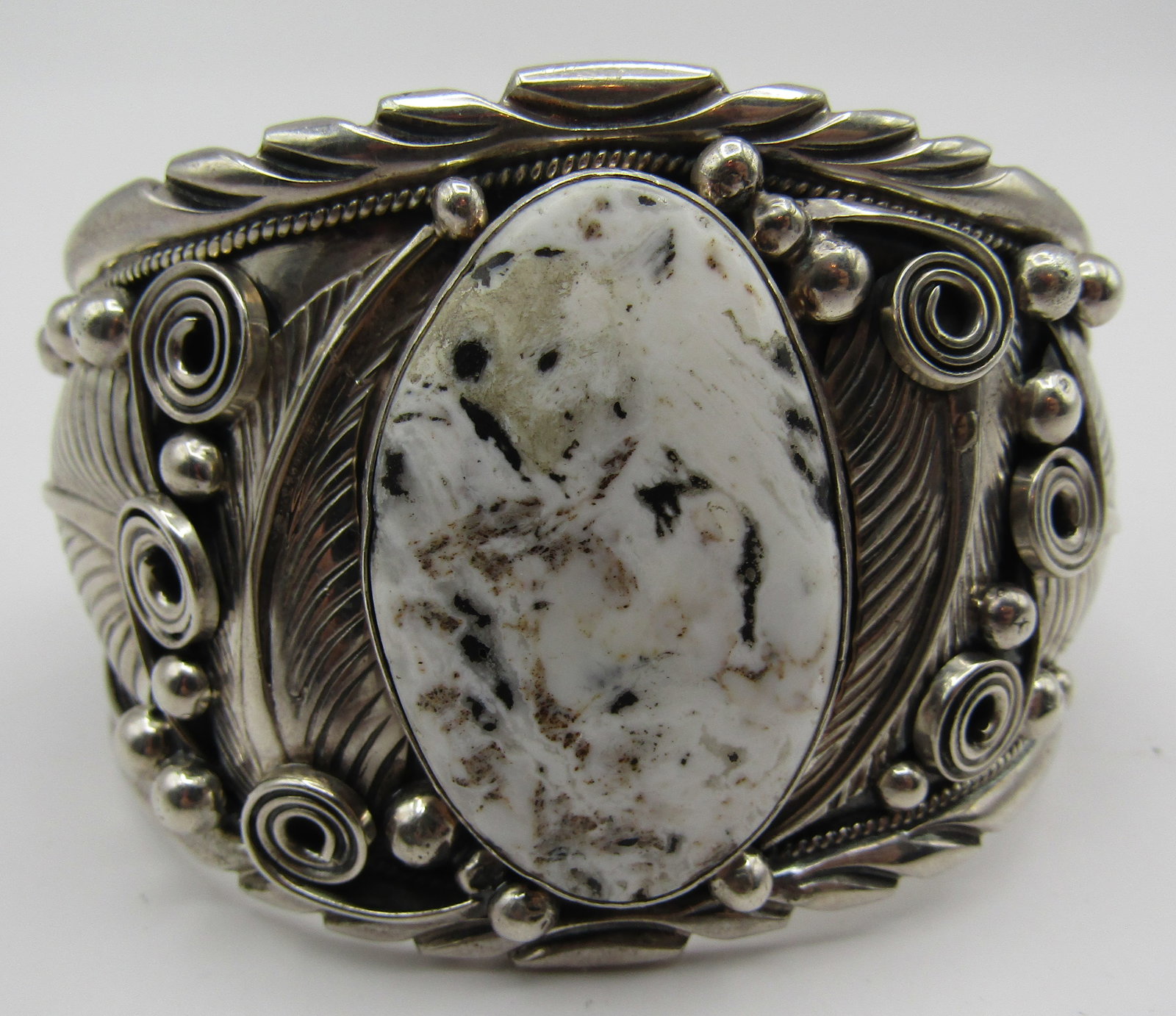 MORGAN WHITE BUFFALO CUFF BRACELET STERLING SILVER (1 of 8)