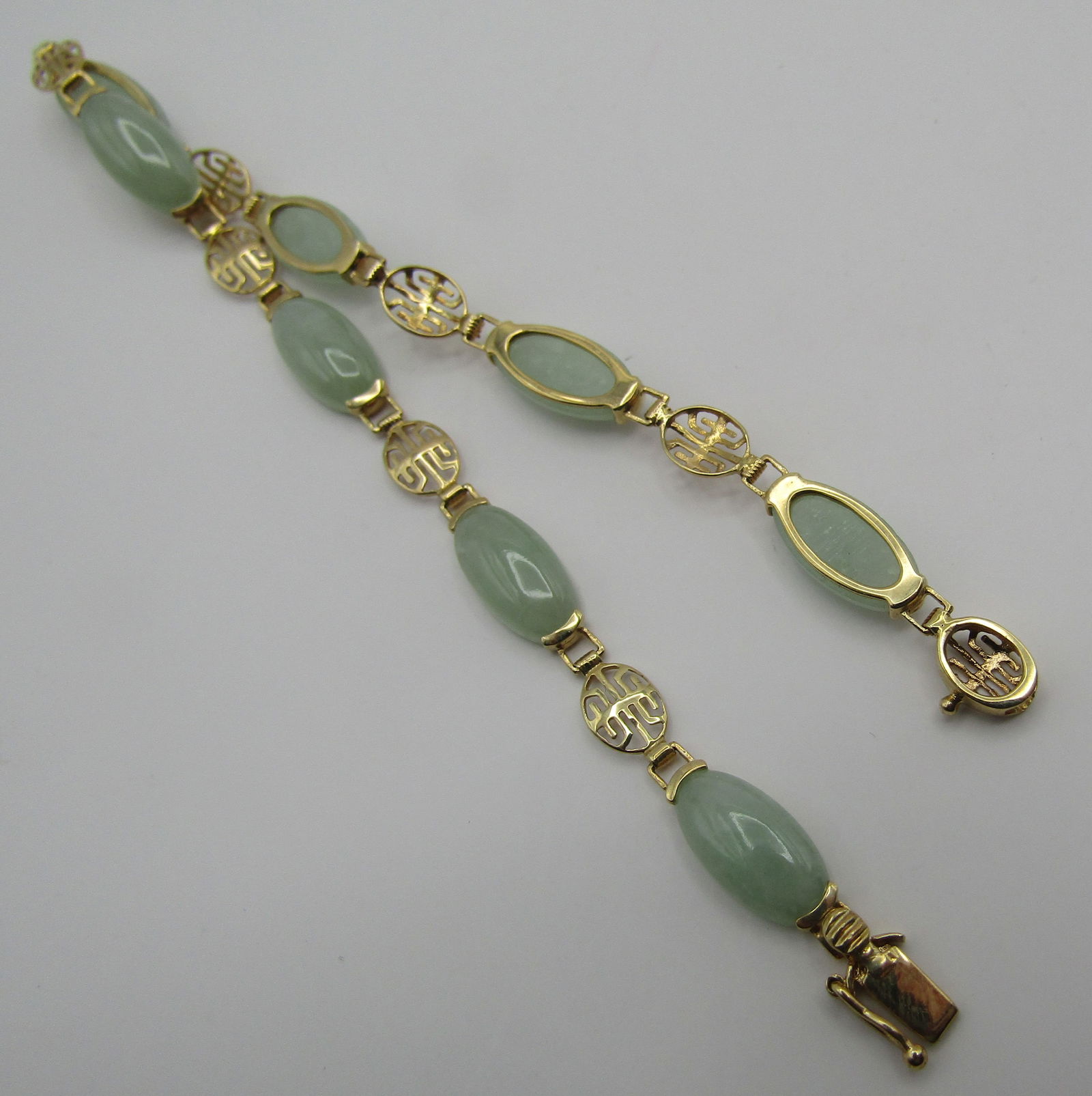 8" GREEN JADE BRACELET 14K YELLOW GOLD (1 of 4)