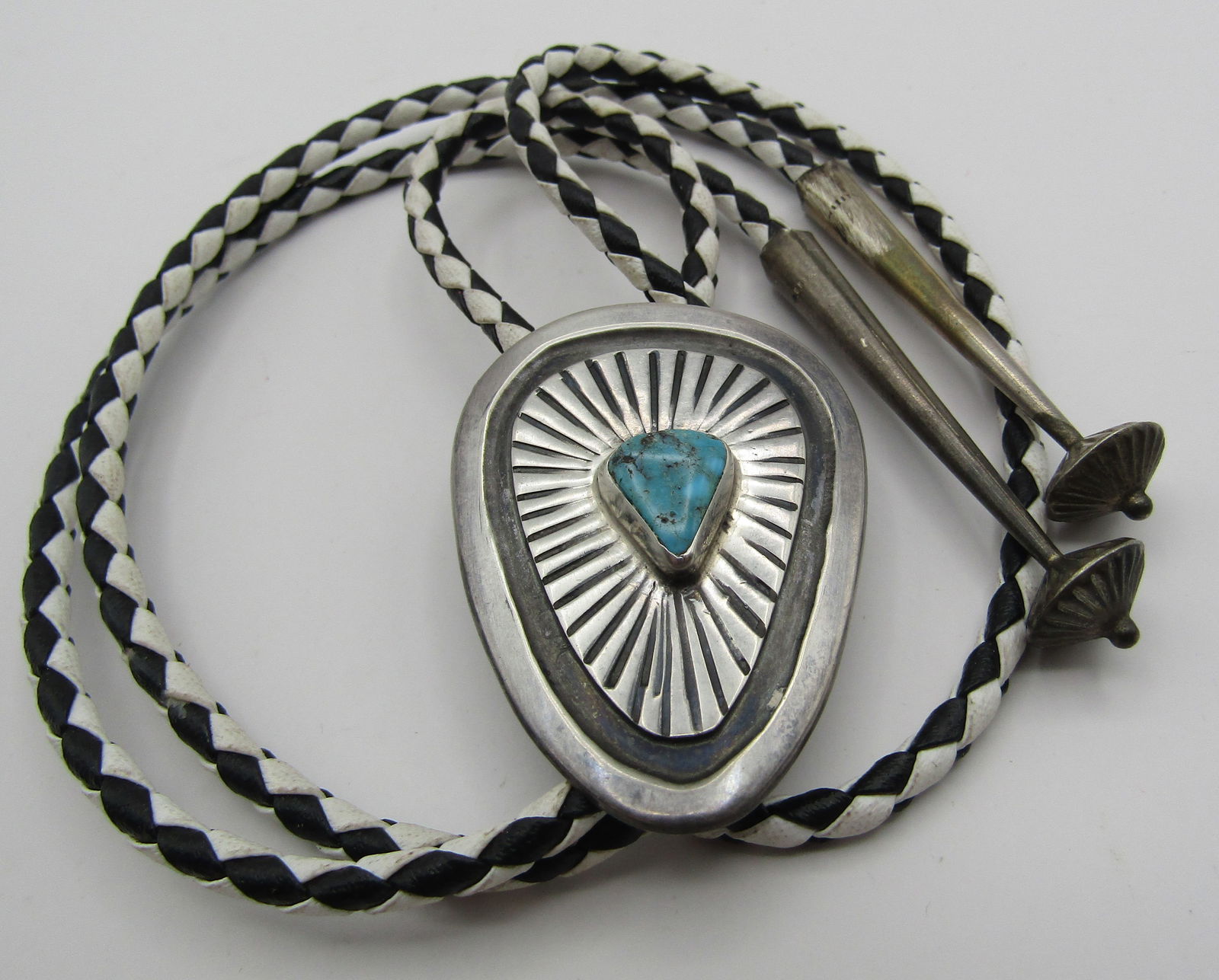 TURQUOISE BOLO TIE NECKLACE STERLING SILVER (1 of 4)