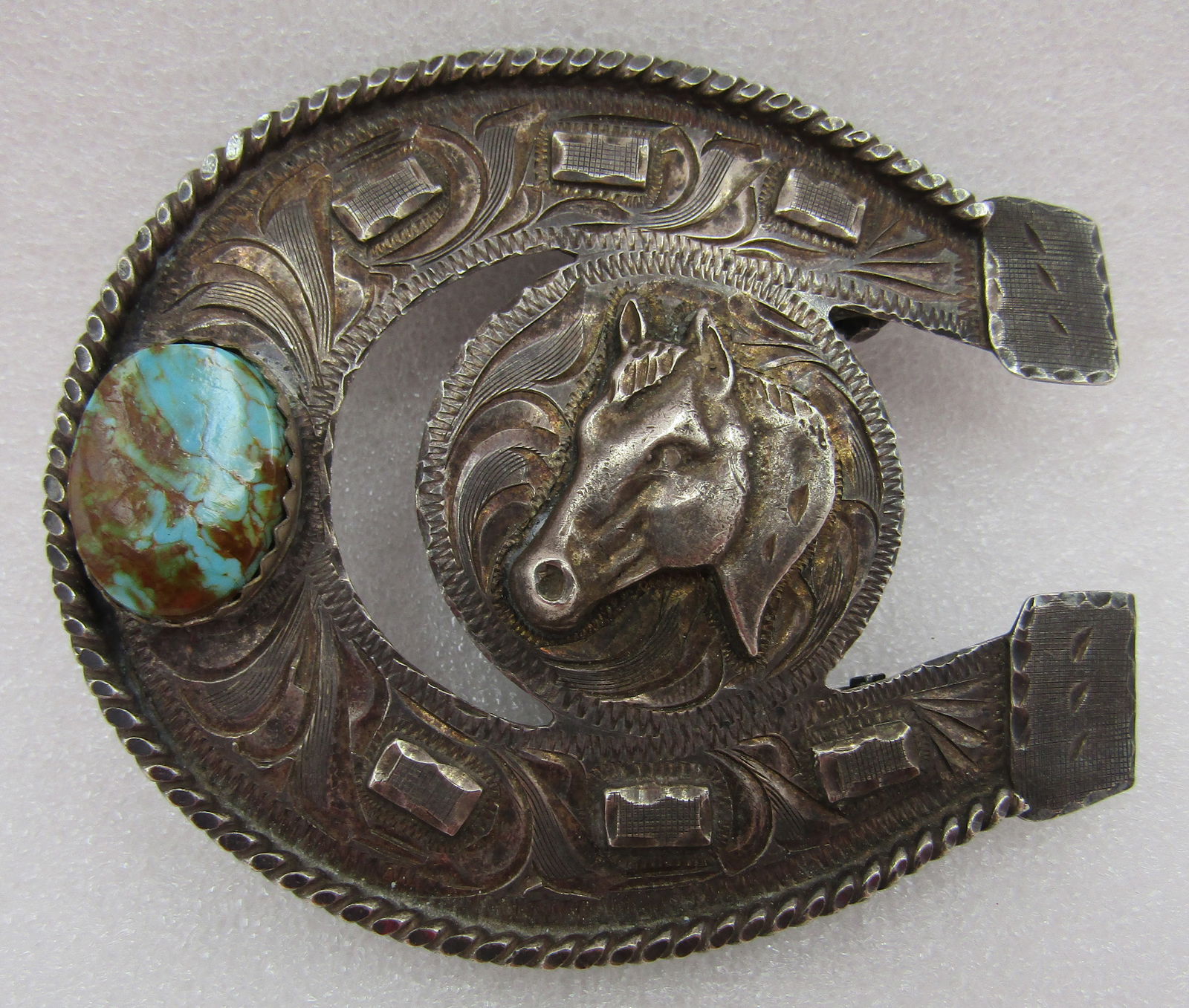 TURQUOISE HORSE SHOE BELT BUCKLE STERLING SILVER (1 of 2)