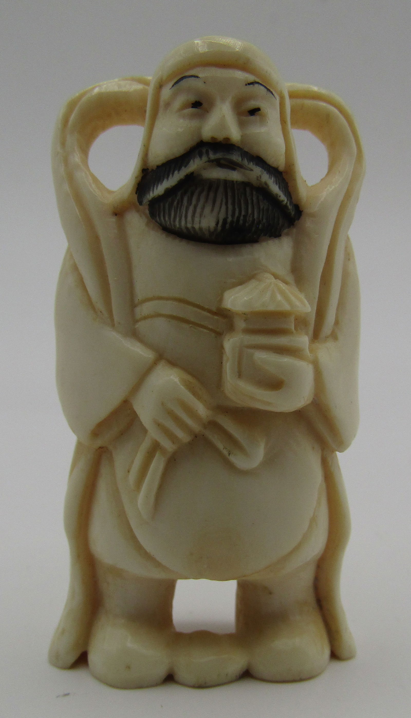 ARTIST SIGNED CARVED NETSUKE ELDER (1 of 3)