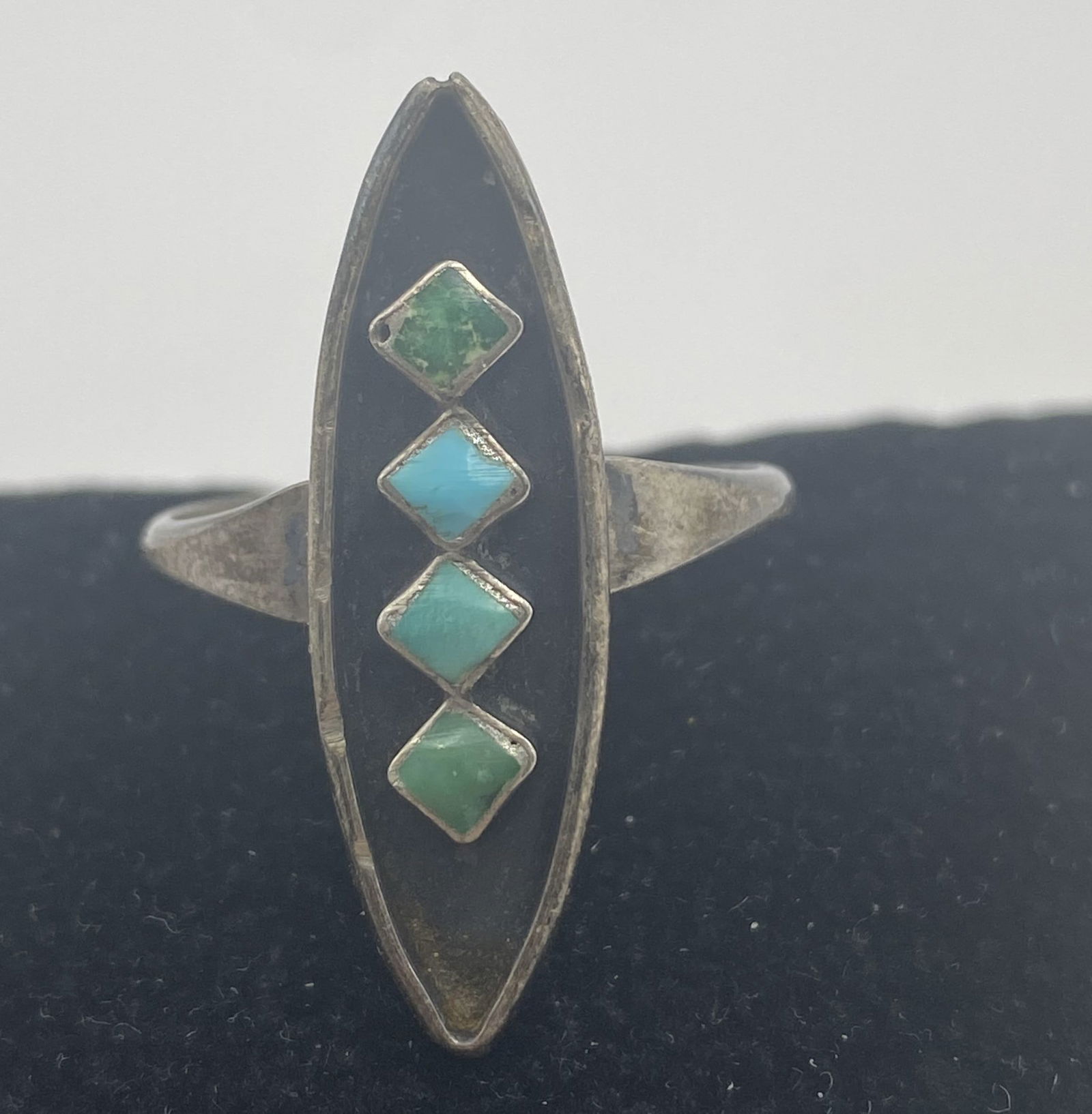 STERLING ZUNI TURQUOISE PETIT POINT RING (1 of 3)