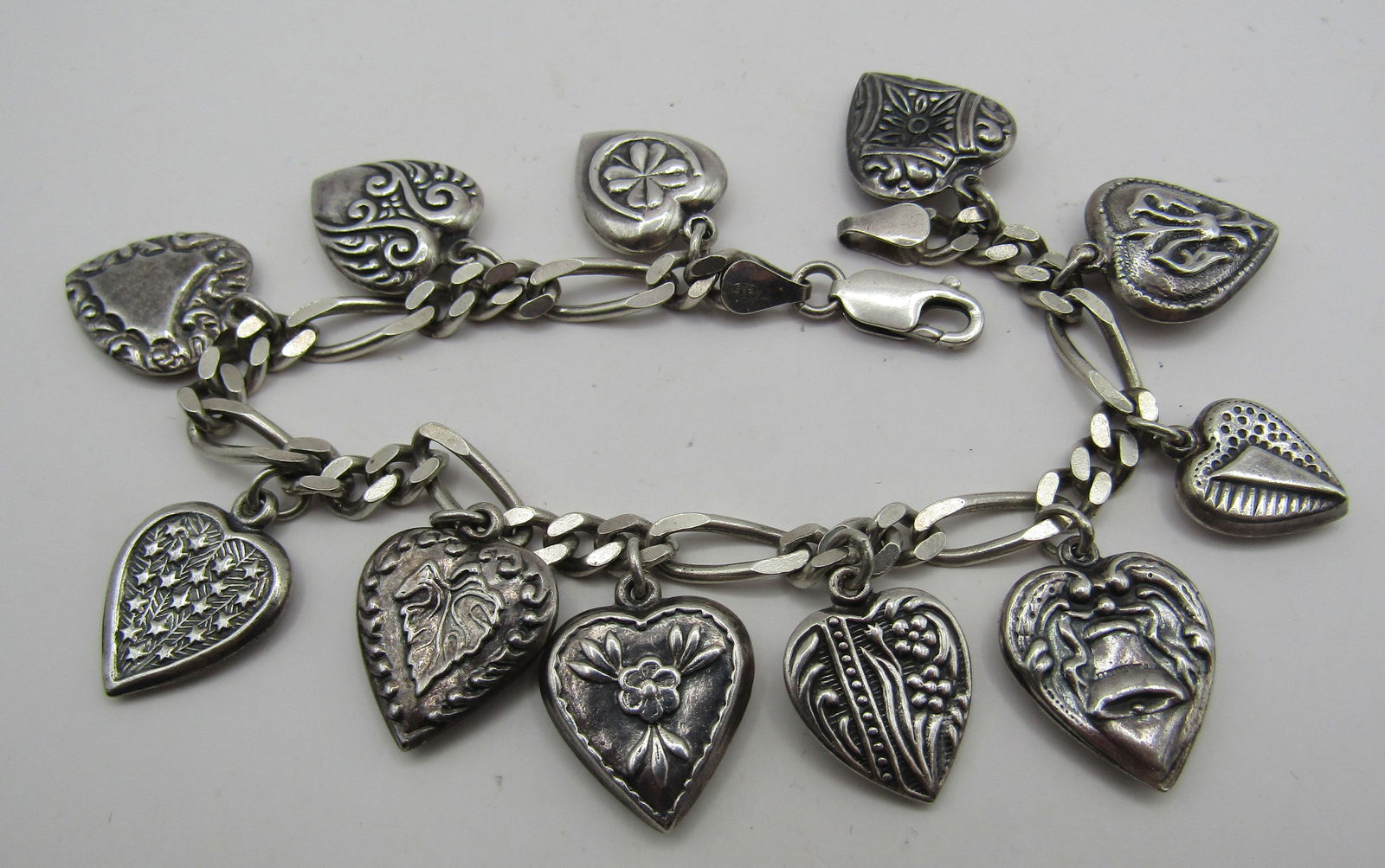 11 PUFFY HEART CHARM BRACELET STERLING SILVER (1 of 5)