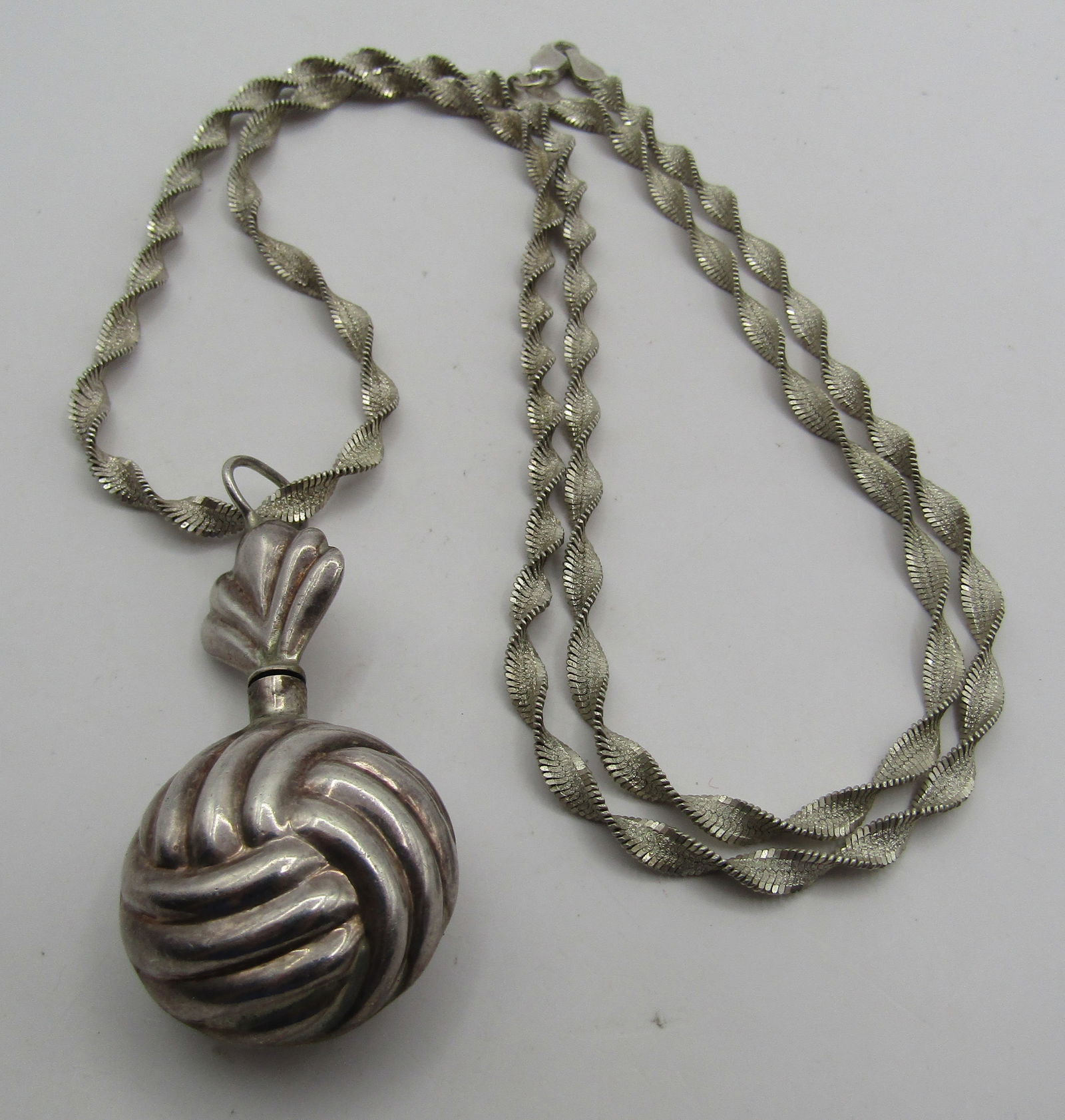 30" PERFUME BOTTLE FLASK STERLING SILVER NECKLACE (1 of 3)