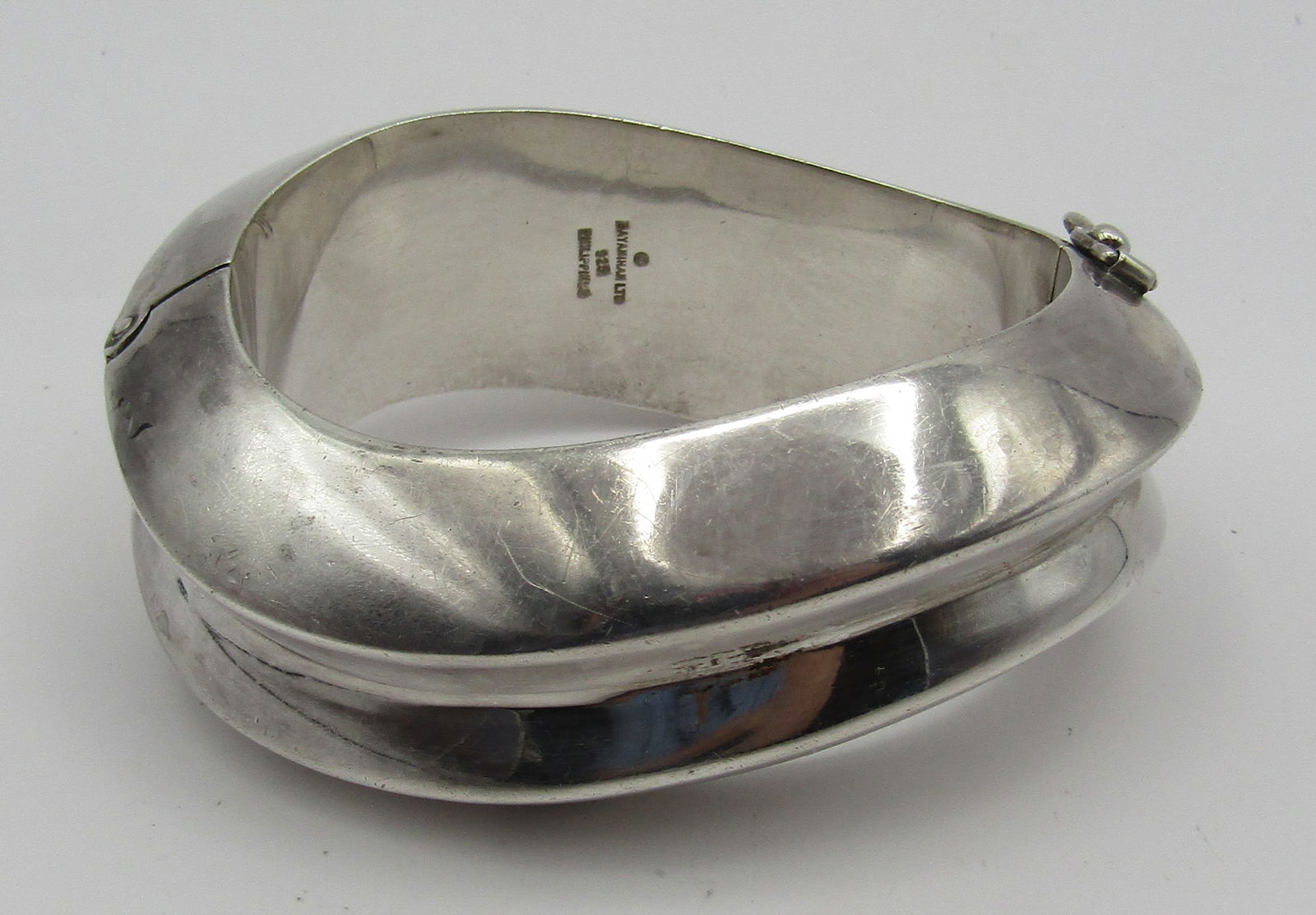 BAYANIHAN LTD HINGED BRACELET STERLING SILVER (1 of 6)