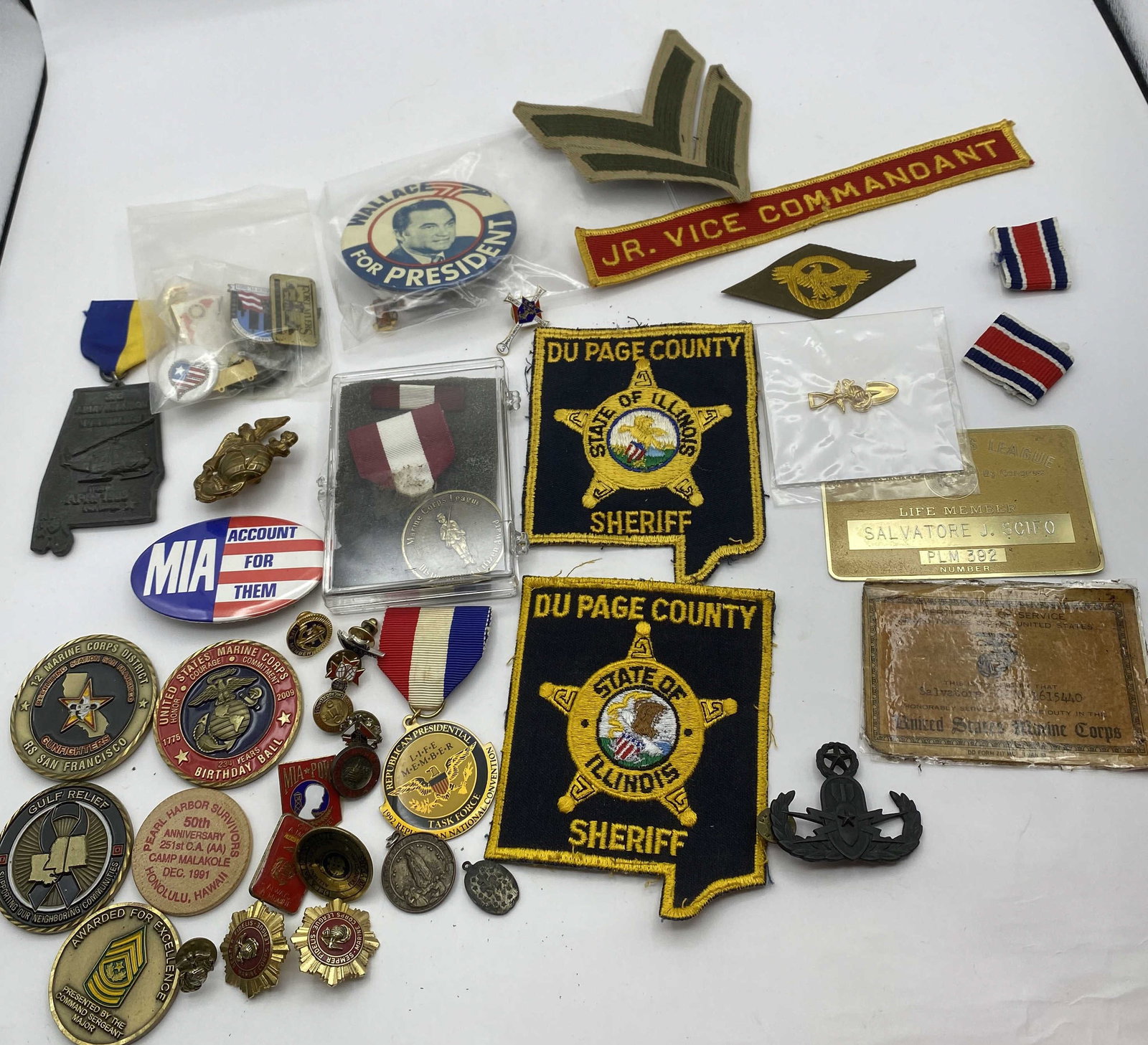 USMC PAPERWORK CERTIFICATE SHERIFF PATCHES PINS: UNITED STATES MARINE CORPS ACTIVE DUTY PAPERWORK 1951. VARIOUS TOKENS AND OTHERS. USA SHIPPING $5.