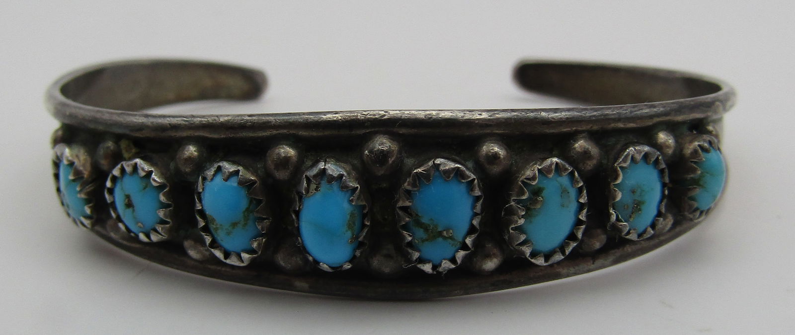 8 TURQUOISE CUFF BRACELET STERLING SILVER (1 of 5)