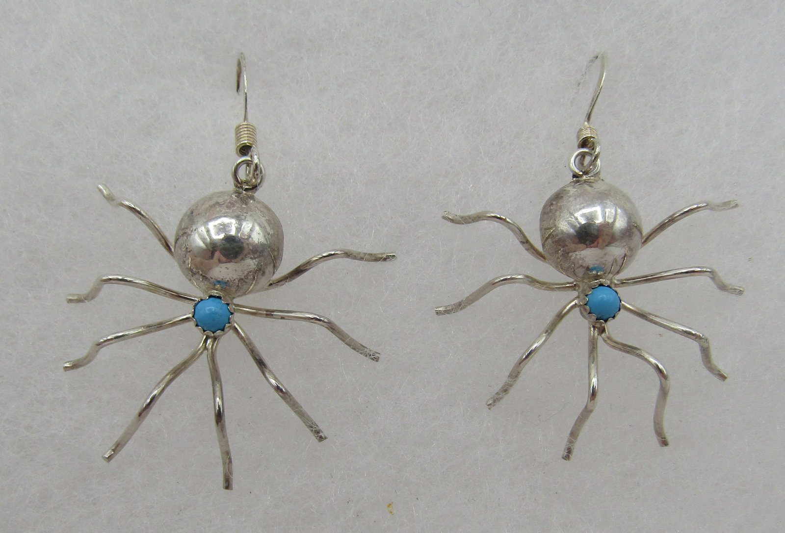 TURQUOISE SPIDER EARRINGS STERLING SILVER: MARKED "STERLING". NATIVE AMERICAN SOUTHWEST NAVAJO INDIAN JEWELRY. MEASURE 1 5/8 INCHES BY 1 1/8". WEIGH 3.2 GRAMS. EXCELLENT CONDITION. USA SHIPPING $5.