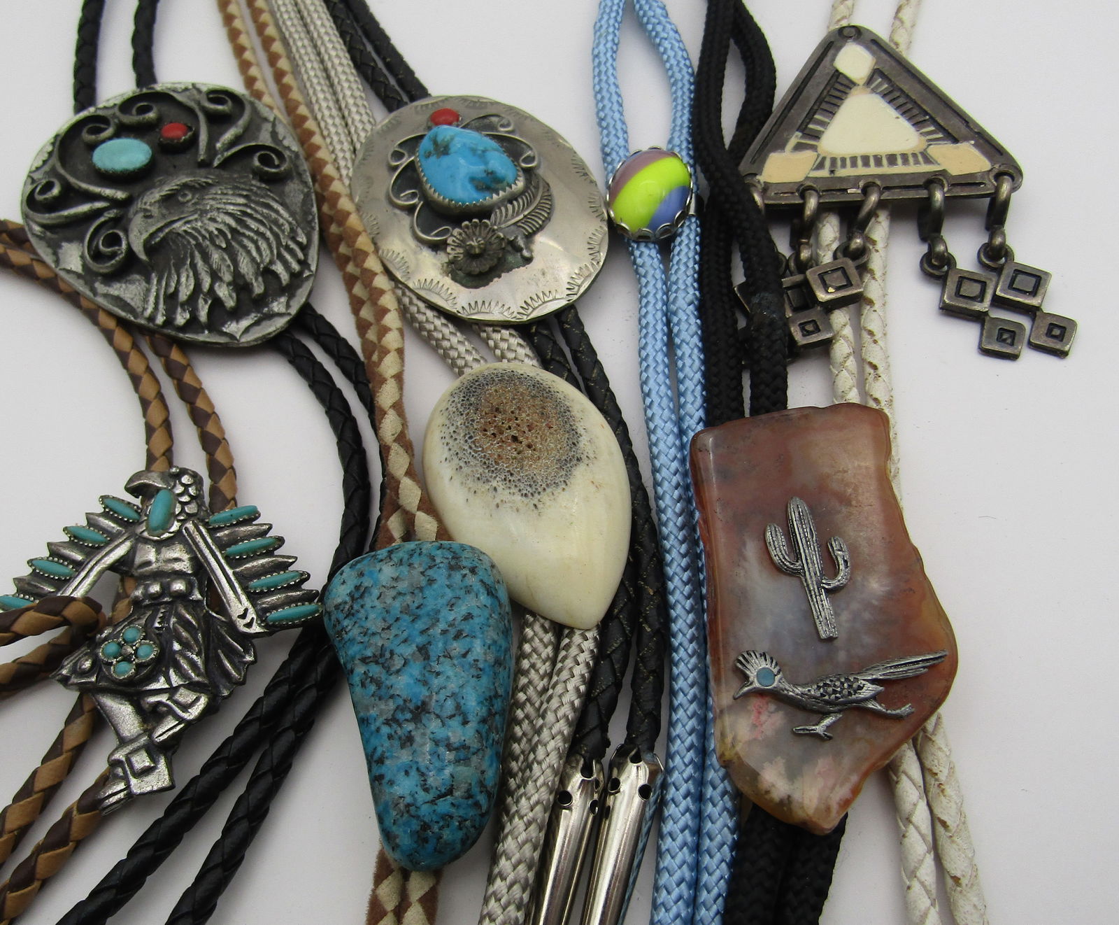 8 BOLO TIE NECKLACE COLLECTION LOT (1 of 4)