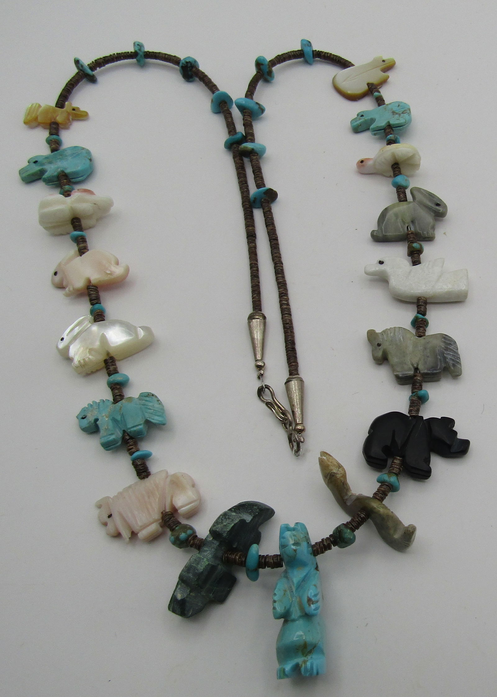 CARVED STONE FETISH NECKLACE TURQUOISE HEISHI BEAD (1 of 3)