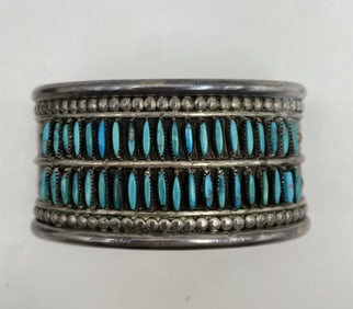 ZUNI STERLING PETIT POINT TURQUOISE BRACELET