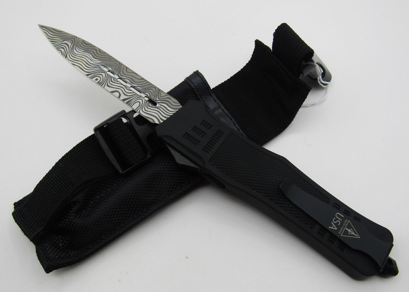 LARGE DELTA FORCE OTF SWITCHBLADE KNIFE (1 of 2)