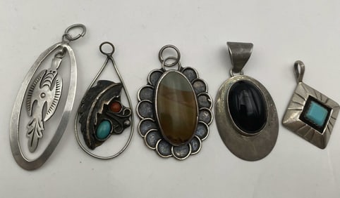 5 NATIVE AMERICAN STERLING TURQUOISE PENDANT LOT