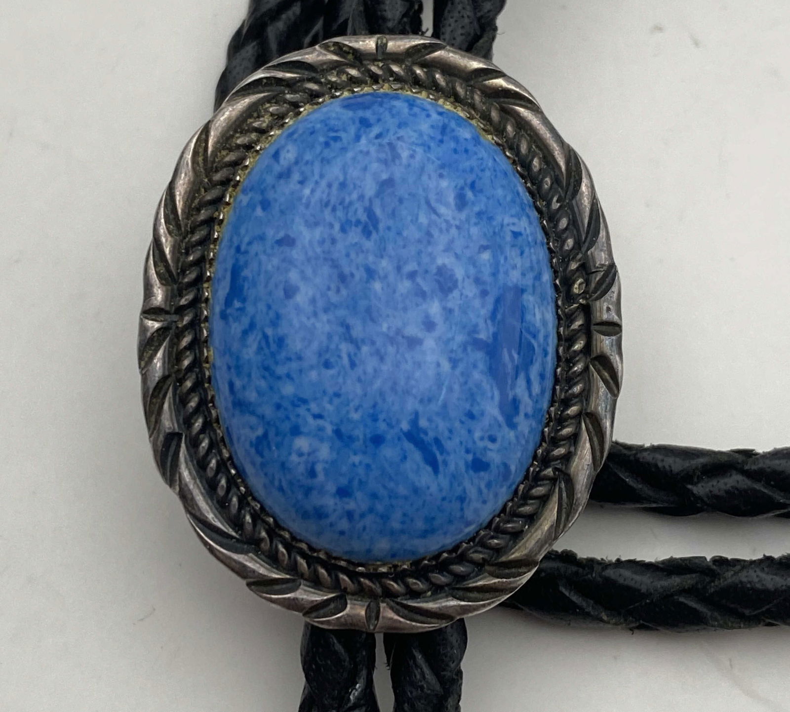 "LF" DENIM LAPIS LAZULI STERLING NAVAJO BOLO TIE (1 of 6)