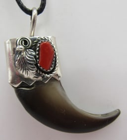 BEAR CLAW PENDANT TURQUOISE AND CORAL