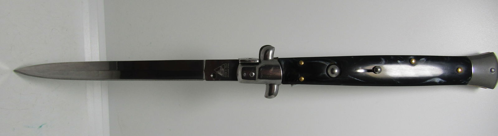 LARGE STILETTO SWITCHBLADE KNIFE 13" (1 of 5)