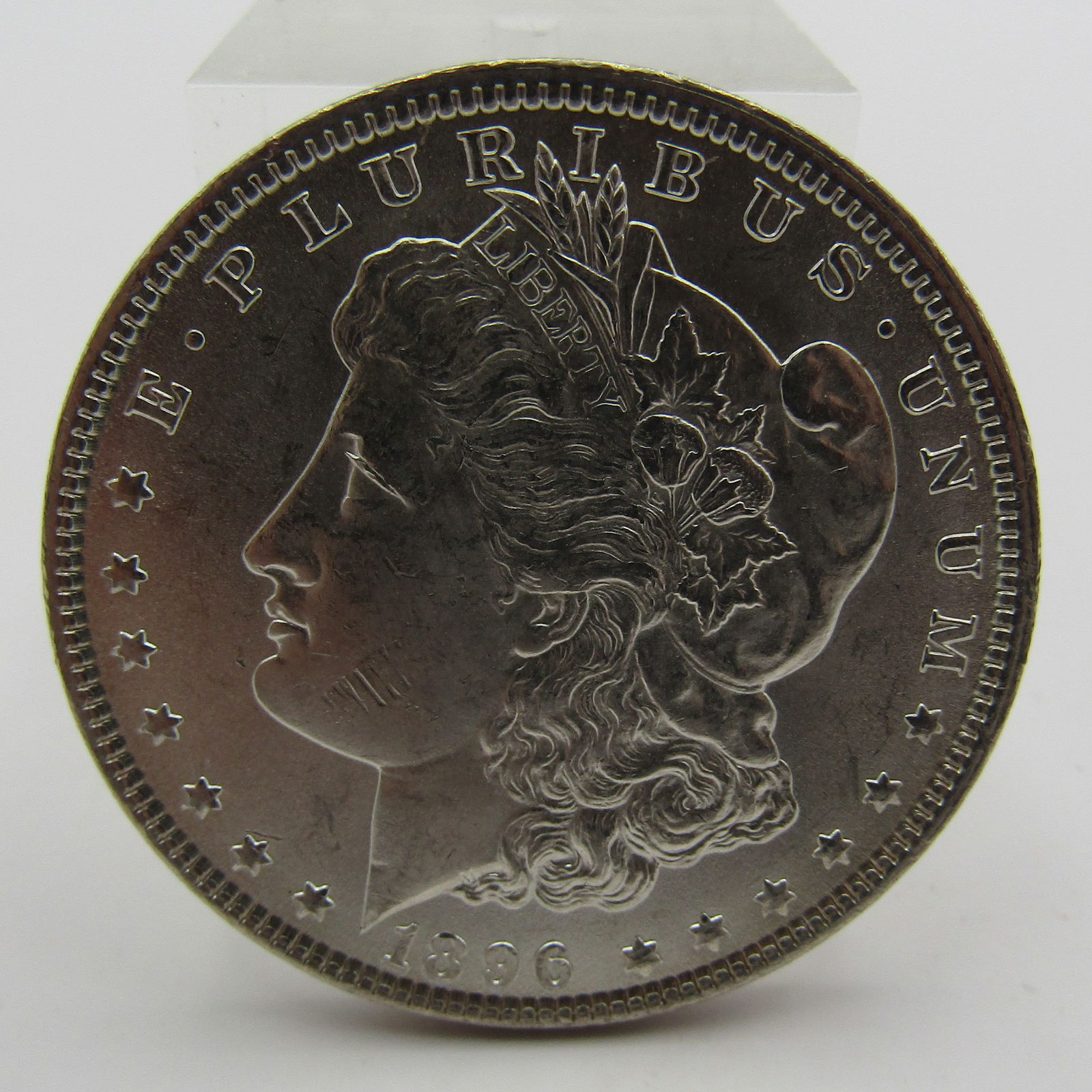 1896 MORGAN US SILVER DOLLAR UNC COIN (1 of 2)
