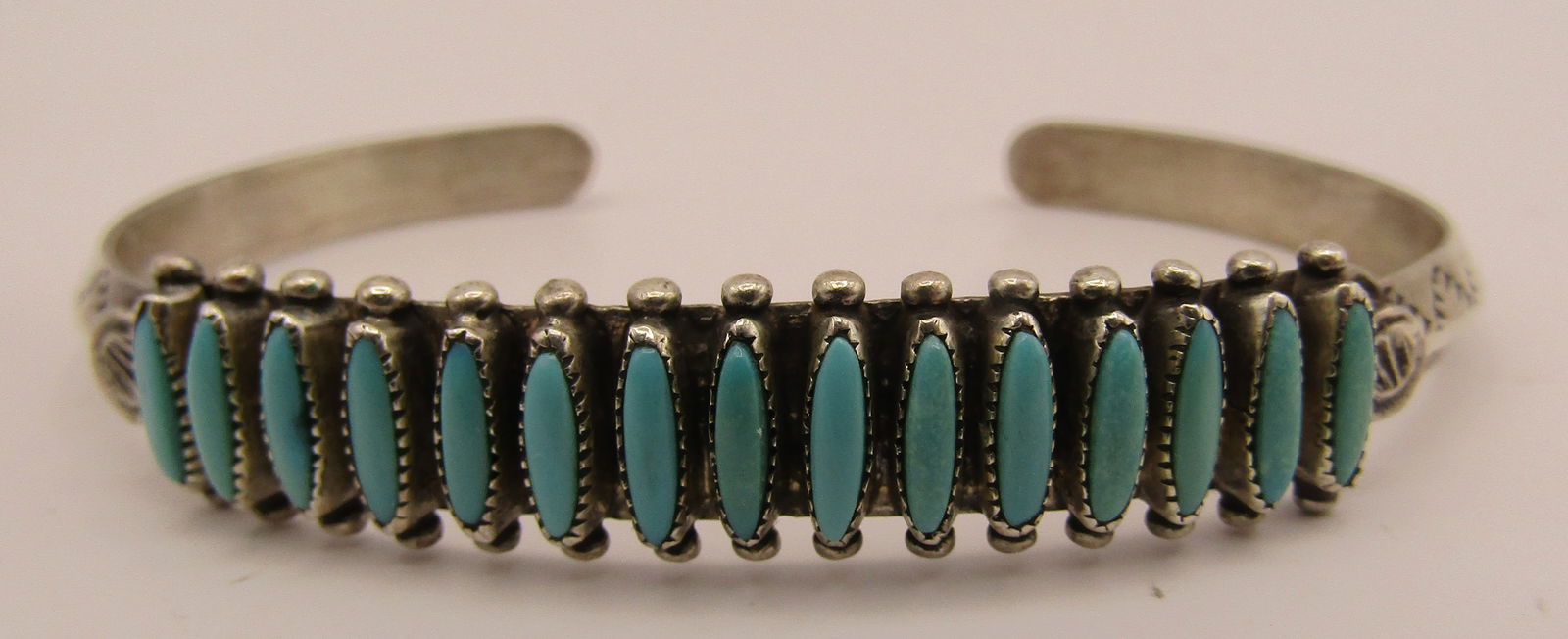 PALOMA" PETITPOINT TURQUOISE BRACELET STERLING SIL (1 of 4)
