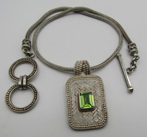 PERIDOT NECKLACE WITH PENDANT STERLING SILVER