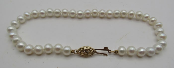 14K GOLD 6MM CULTURED PEARL BRACELET 8"