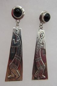 E BILLY ONYX EARRINGS STERLING SILVER