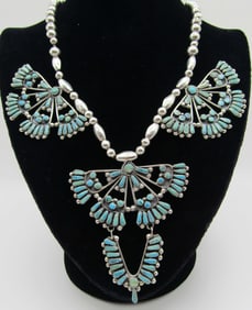 93GRAM PETITPOINT CLUSTER NECKLACE STERLING SILVER
