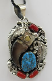 "THOMAS" BEAR CLAW TURQUOISE GOLD NUGGET PENDANT