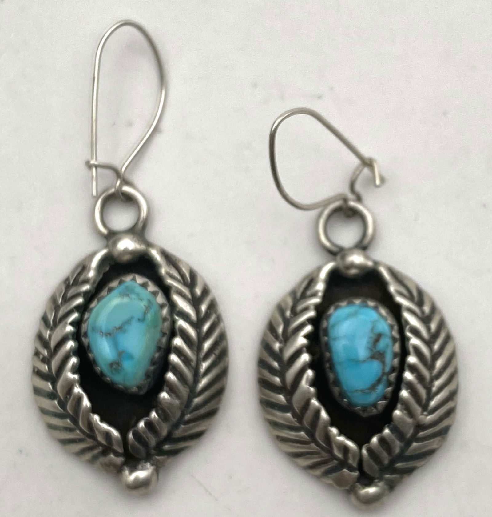 "NB" STERLING TURQUOISE SHADOWBOX EARRINGS NAVAJO (1 of 3)