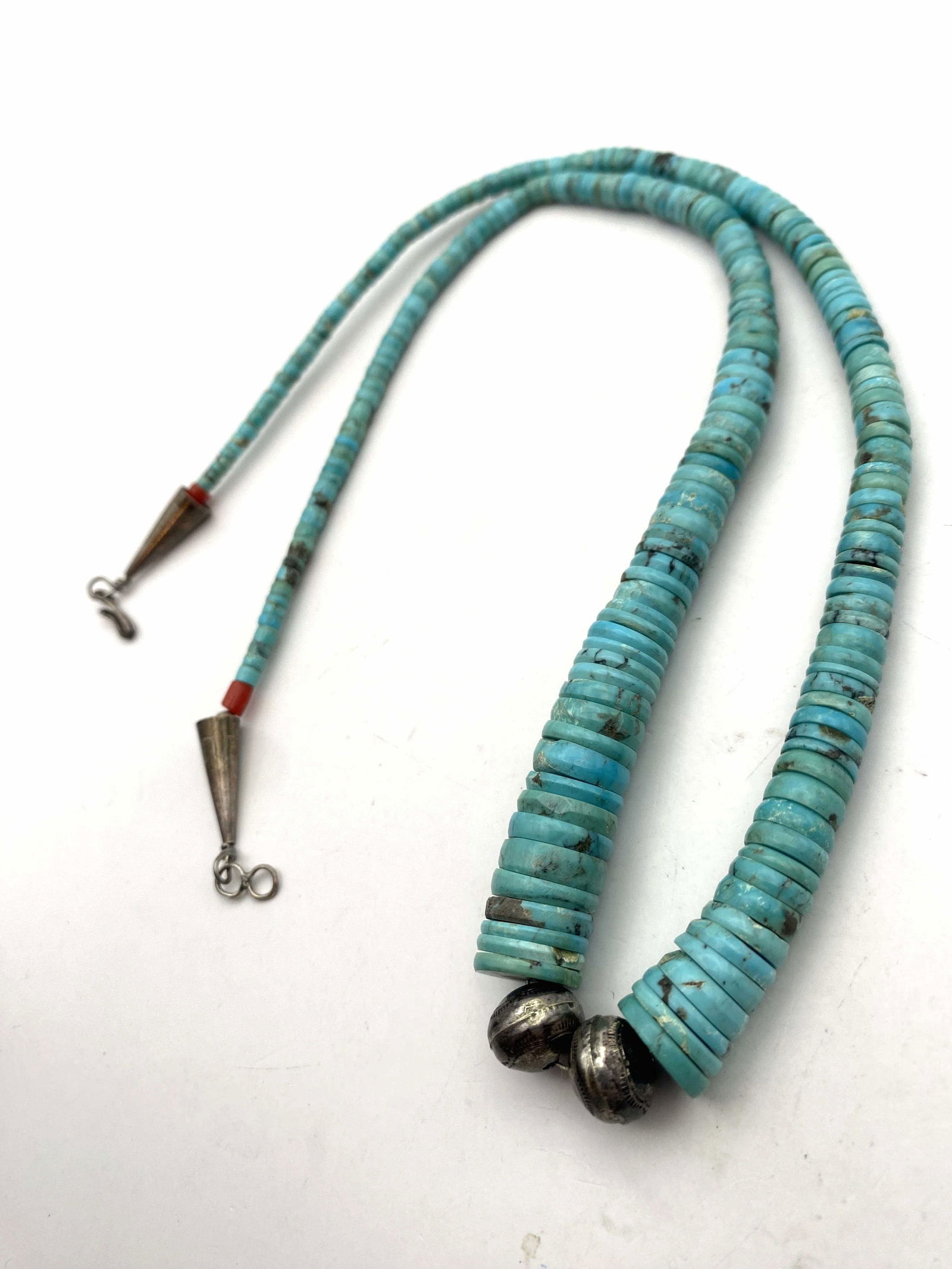 STERLING NAVAJO PEARL GRADUATED TURQUOISE NECKLACE (1 of 2)