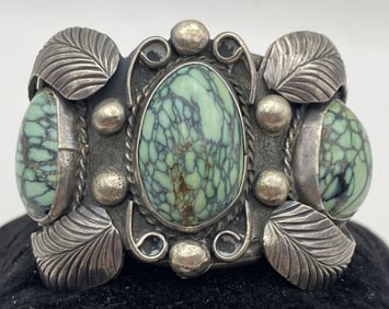 OLD DAMALE TURQUOISE STERLING NAVAJO BRACELET