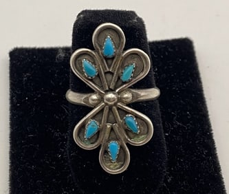 STERLING ZUNI PETIT POINT TURQUOISE RING