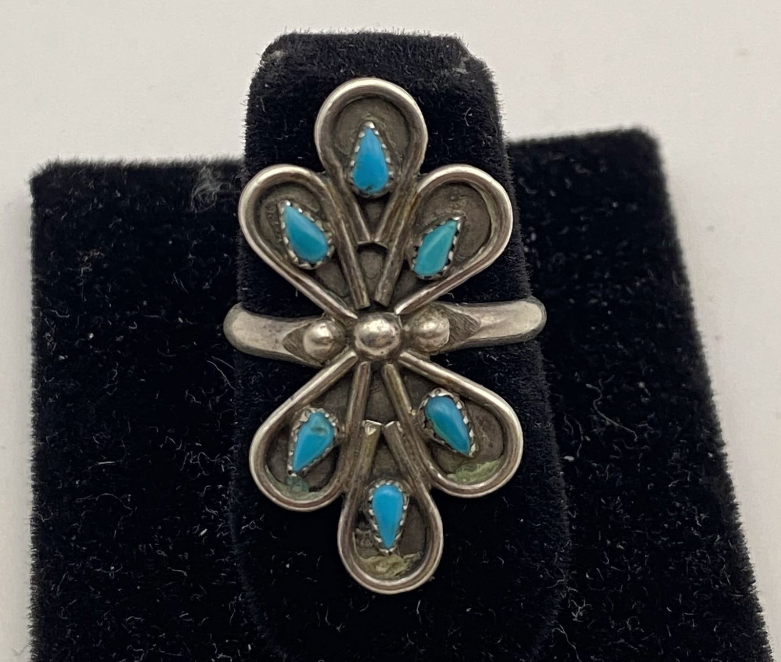 STERLING ZUNI PETIT POINT TURQUOISE RING (1 of 2)