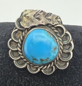 VINTAGE STERLING NATIVE AMERICAN TURQUOISE RING