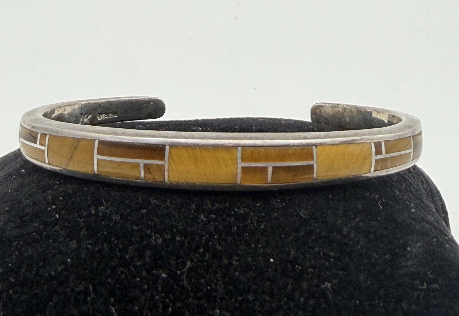 IK KEE STERLING NAVAJO TIGERSEYE BRACELET (1 of 4)