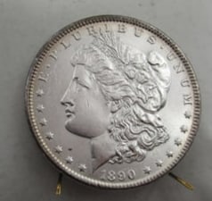 1890 UNCIRCULATED MORGAN SILVER DOLLAR (1 of 2)