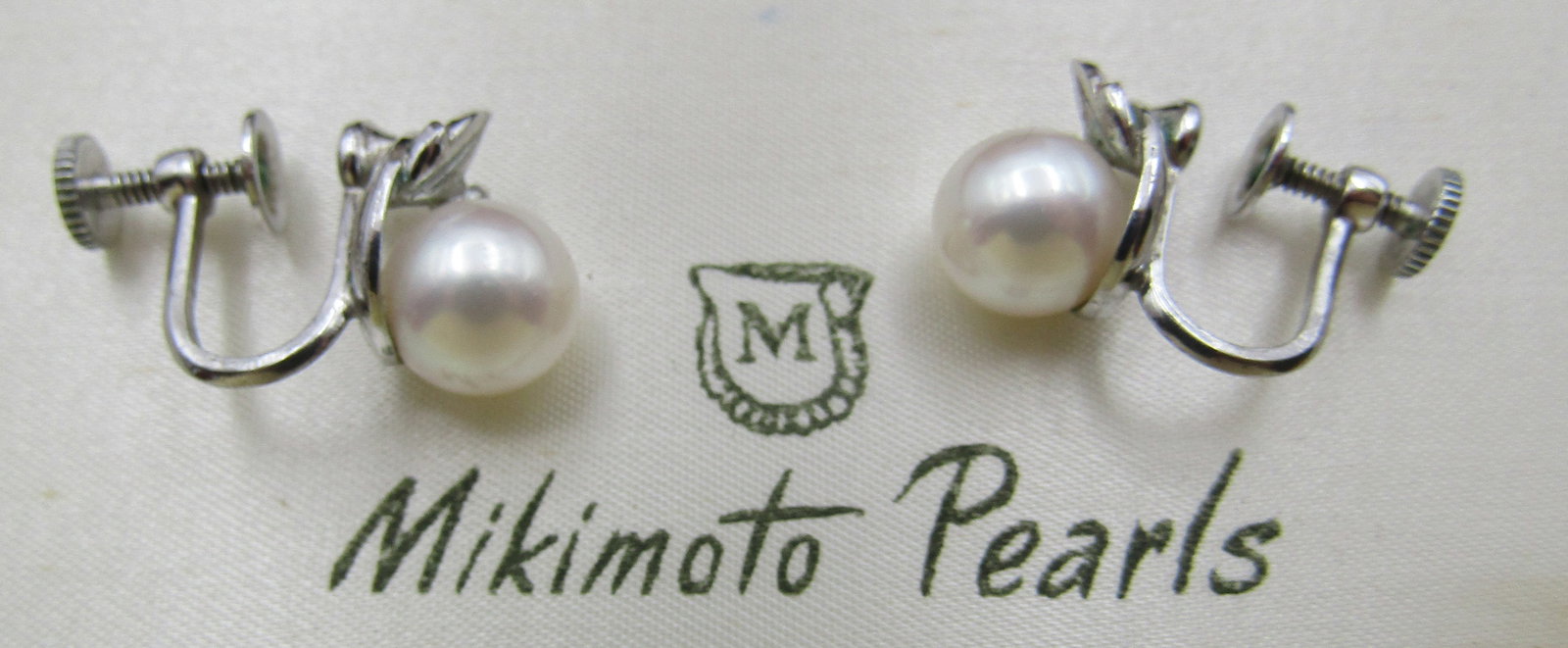 MIKIMOTO 8MM AKOYA PEARL EARRINGS STERLING SILVER (1 of 5)