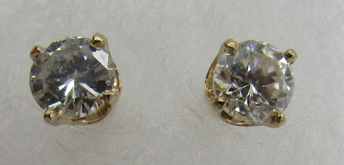 .90CT SI DIAMOND STUD EARRINGS 14K GOLD (1 of 2)