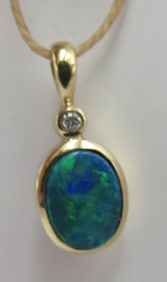 14K GOLD DIAMOND & BLACK OPAL NECKLACE PENDANT